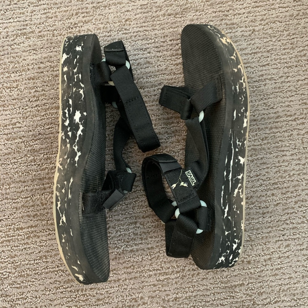 Midform Universal Glow Teva Sandal